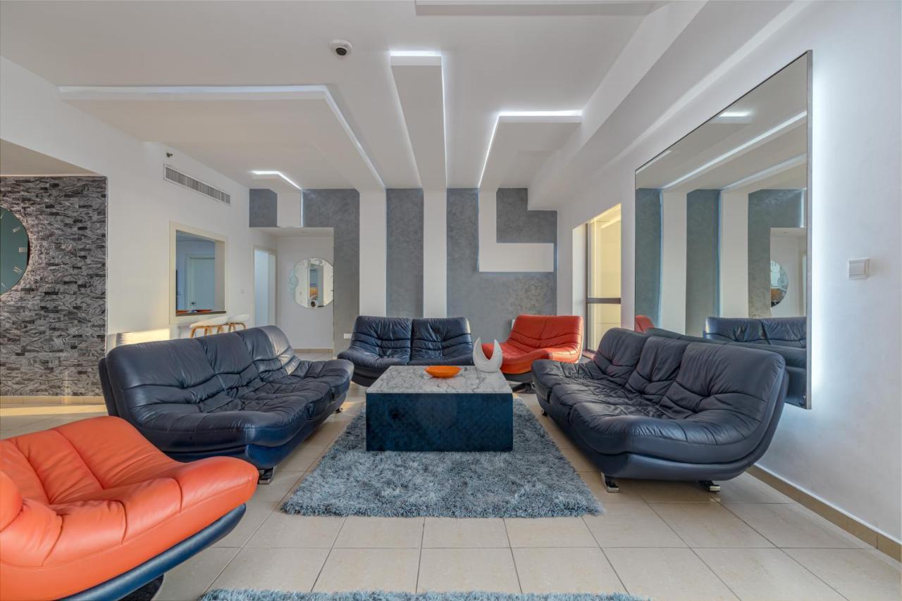 Elan Rimal Suites Дубай Екстериор снимка