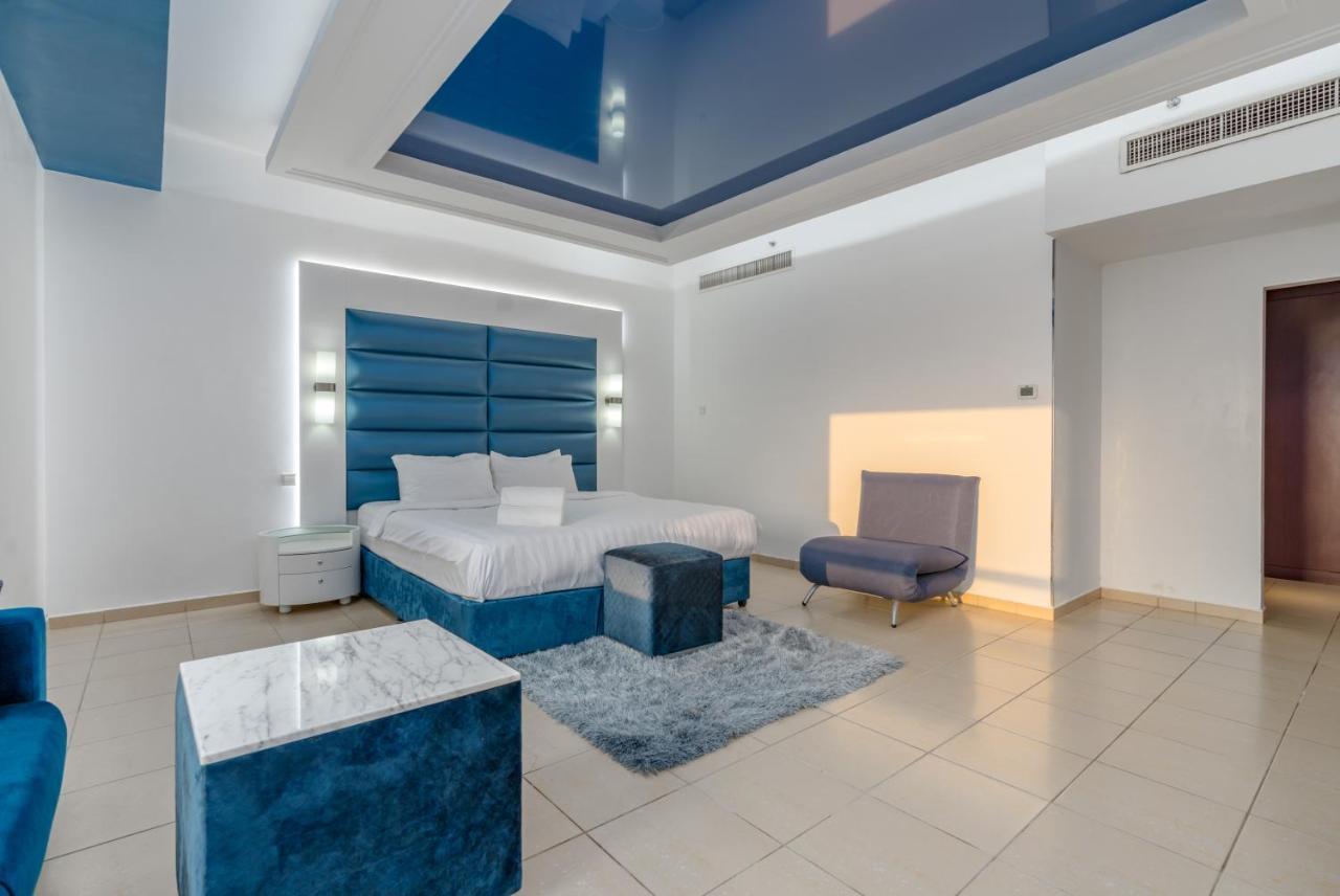 Elan Rimal Suites Дубай Екстериор снимка