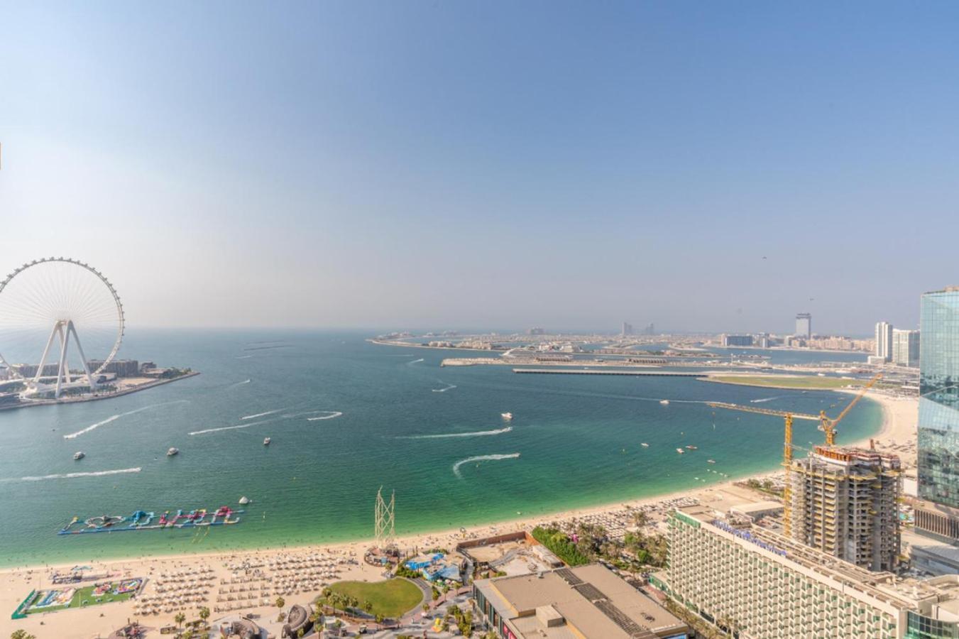Elan Rimal Suites Дубай Екстериор снимка