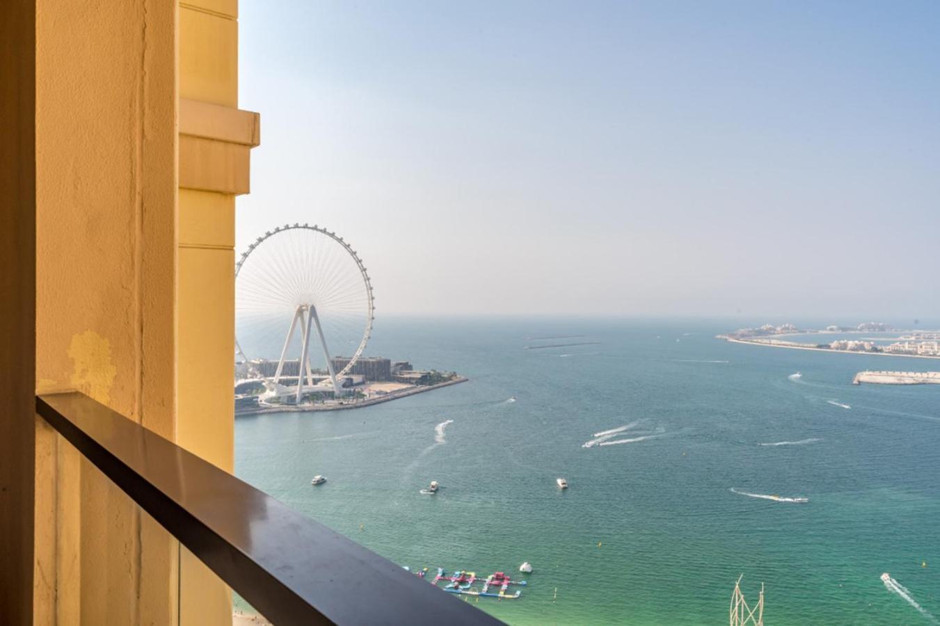Elan Rimal Suites Дубай Екстериор снимка